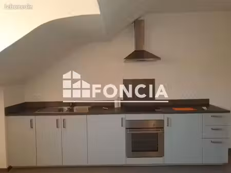 appartement 3 pièces 91.84m² à louer 950 - selestat 67600