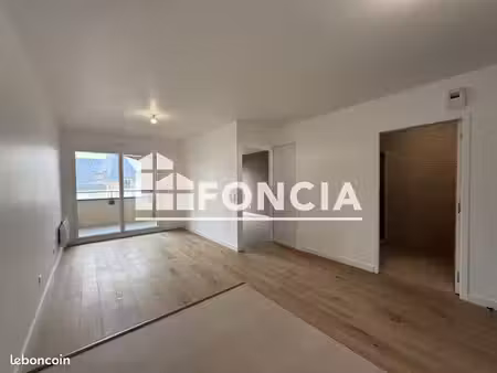 appartement 2 pièces 41.5m² à louer 1050 - deauville 14800