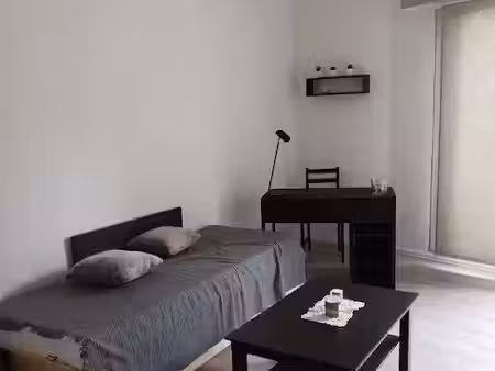 location meublée appartement 1 pièce 27 m² à rouen (76000)  520 €