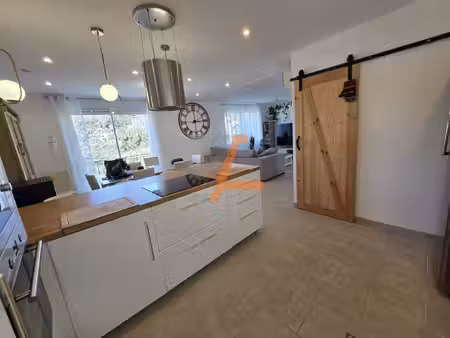 bellevue maison rénovée avec belle prestation 100 m2 + 6