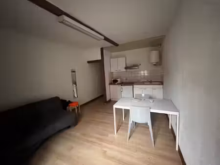 immeuble pierre vendu libre 5 logements