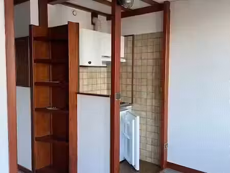 location appartement 2 pièces 29 m² à nancy (54000)  490 €