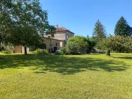 vente propriété 8 pièces 221 m² à senozan (71260)  440 000 €