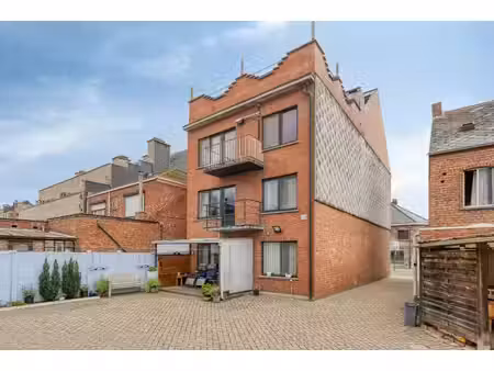 instapklaar duplexappartement met ruim terras en garage