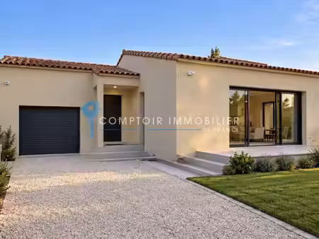 villa 4pièce(s) 3chambre(s) 130 m² uchaud (30620)