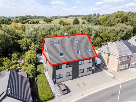 duplex avec 4 chambres dans un cadre vert à denderhoutem