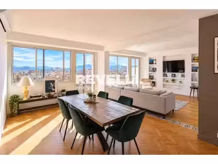 le 7 eme ciel paradis -t3/4 de 106 m2 - balcons - vue panoramique- 13006- rue paradis