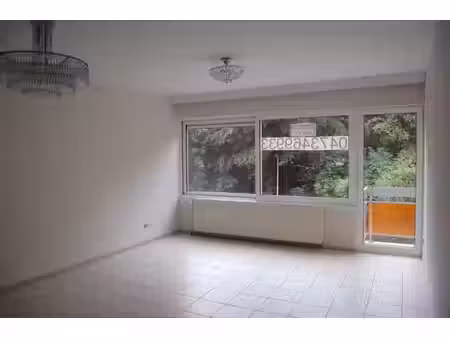 appartement lumineux  80 m²  cadre arboré