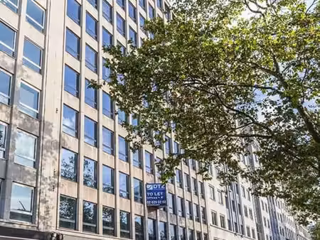 nice offices to let as from 200 m² up to 1.200 m²