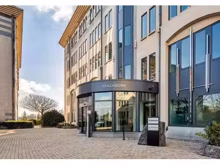 modern offices to let