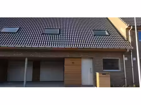 maison à louer à harelbeke pour € 975