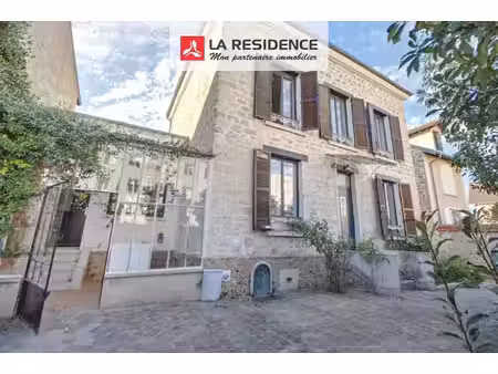 maison de 9 pièces