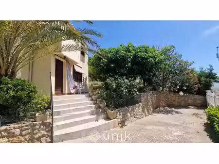 villa t4 108m2/660m2 de terrain arboré avec garage