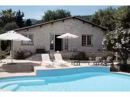 villa de plein pieds avec vue mer