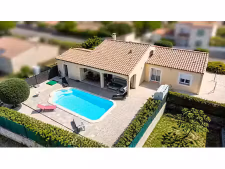 exclusivite à trebes - villa 114m2 - plain-pied avec piscine - 3 chambres - 2 sdb