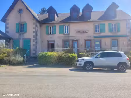 appartement 3 chambres et pièce à vivre