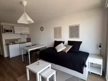 t1 meublé et équipé