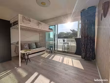 studio meuble