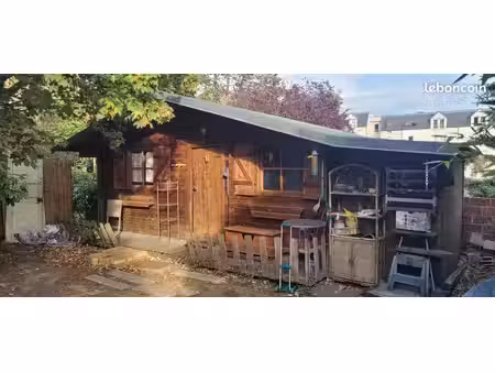 petite maison de jardin indépendante de 21 m² en plein centre-ville de palaiseau