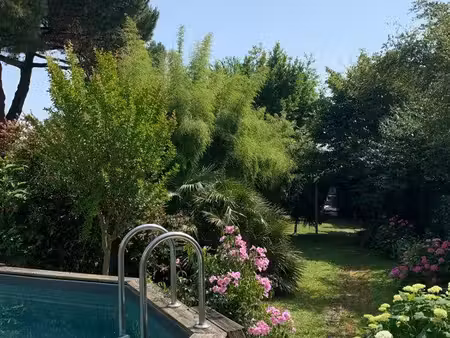 à louer–maison/appartement 160 m²