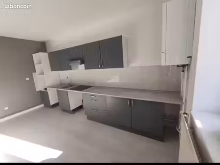 appartement triplex 4 pièces 85 m² - quartier square du vert-galant
