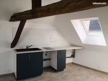studio de 21 m2 - 1 place de parking dans une résidence sécurisé