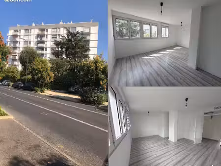 à louer appartement t3 67 m²  parking privé + ascenseur  nîmes bir hakeim
