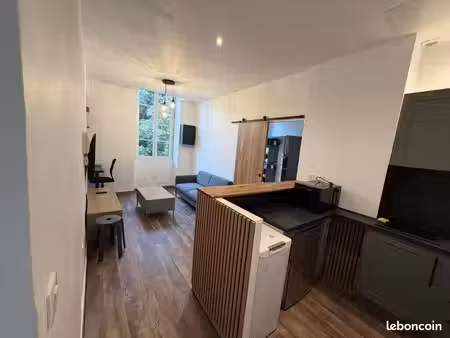 t2 rénové meublé