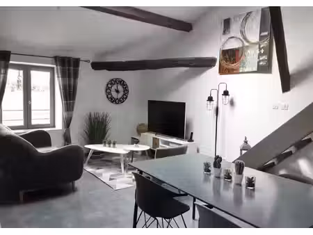 t4 avec cuisine équipée