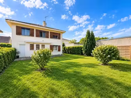 vente maison 6 pièces 104 m² à saint-martin-sur-le-pre (51520)  197 900 €