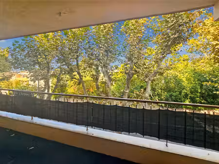exclusivité à vendre appartement t4 de 77 m² avec deux balcons et stationnement 13190 alla
