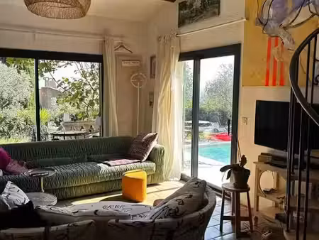 location villa 5 pièces 120 m² à manosque (04100)  1 800 €