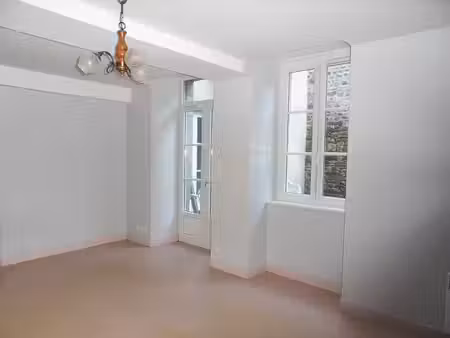 appartement à louer à villedieu les poeles