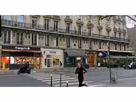 location commerce paris 75001 77m²