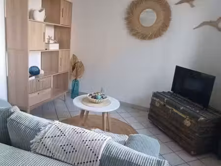 studio de 22m2 entièrement rénové- idéal investisseur ou pied a terre à sète