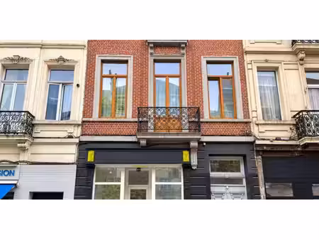 bureau à louer à ixelles pour € 1.250