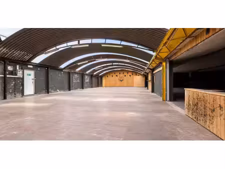 entrepôt à louer à bierges pour € 3.300