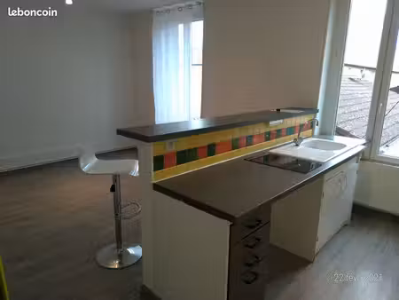f2 lumineux à vendre