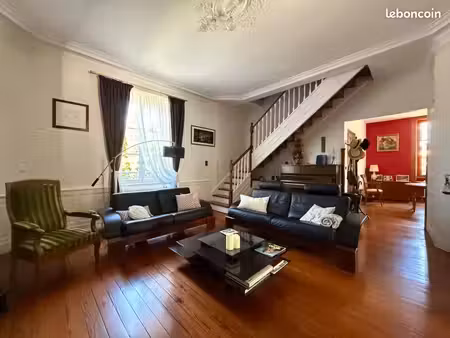 duplex 6 pièces 115 m²