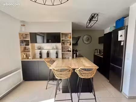 appartement t3 avec balcon