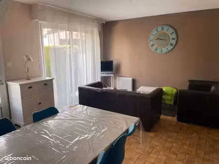 caroual  100m de la plage  maison 3 chambres