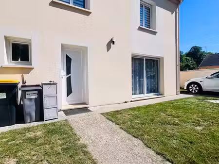 maison récente (fin 2020) – 95 m² – 3 chambres - borne de recharge pour voiture électrique