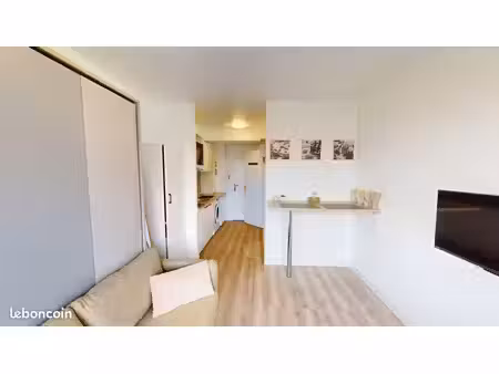 studio 1 pièce 16 m²