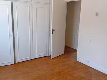 maison rénovée 4 pièces avec 2 grandes chambres à l’étage