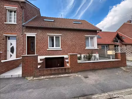 maison 5 pièces 94 m²