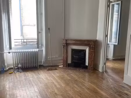 loue appartement t2