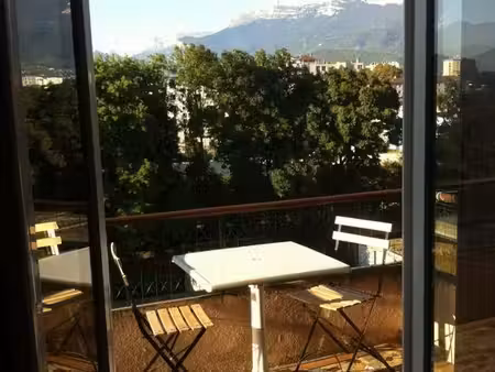 appartement t3 - 70m2 - 820eur-rue emile zola