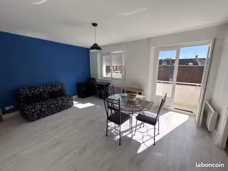 studio 1 pièce 31 m²