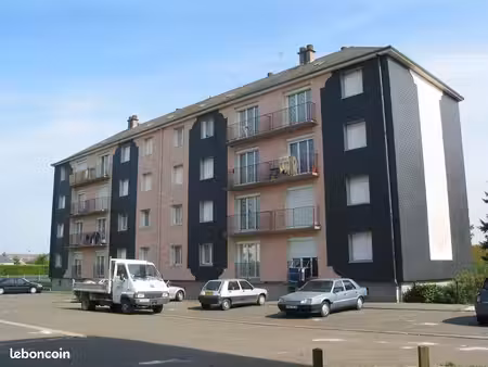 a louer appartement à toury