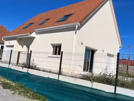 maison bourg-achard